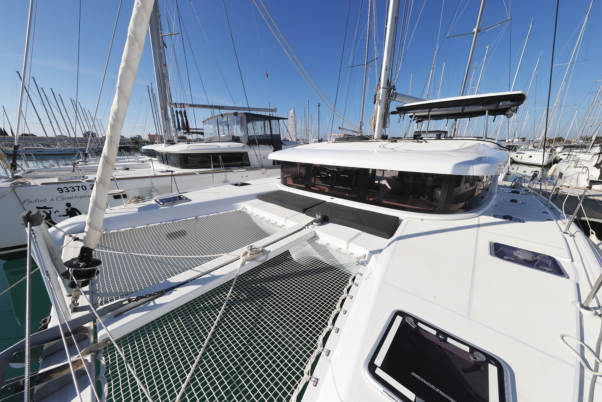 Lagoon 42 — photo 39