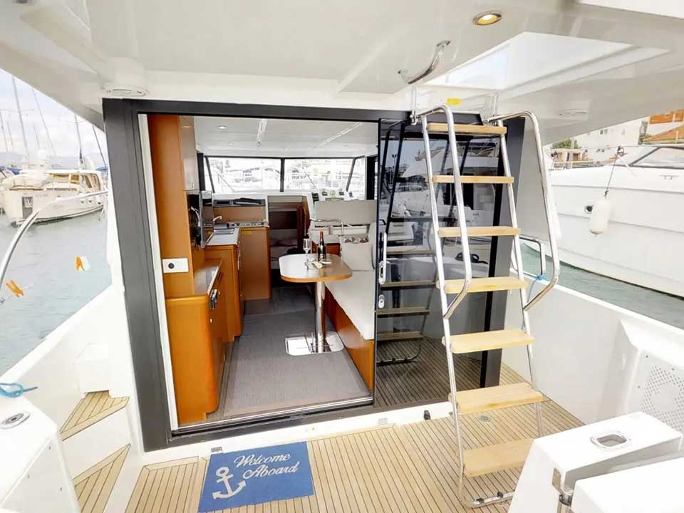 Swift Trawler 30 — photo 18