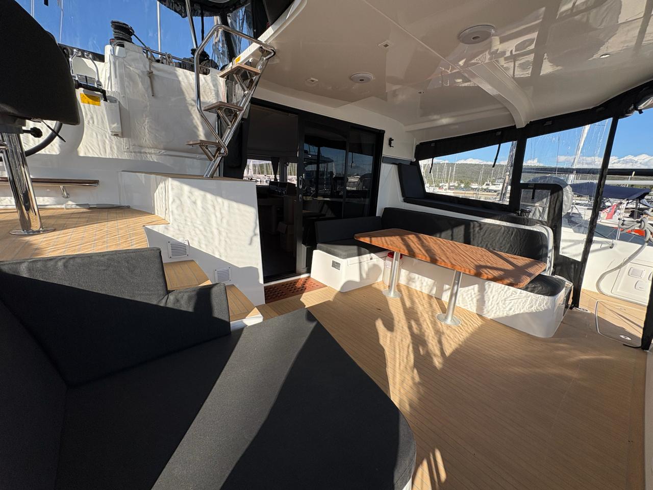 Lagoon 42 — photo 20