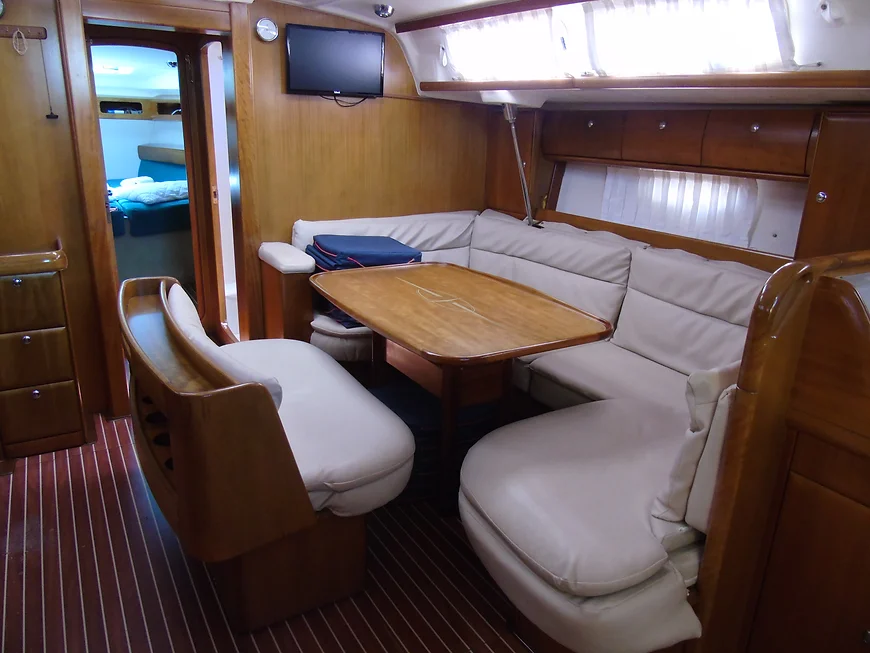Bavaria 46 Cruiser — photo 5