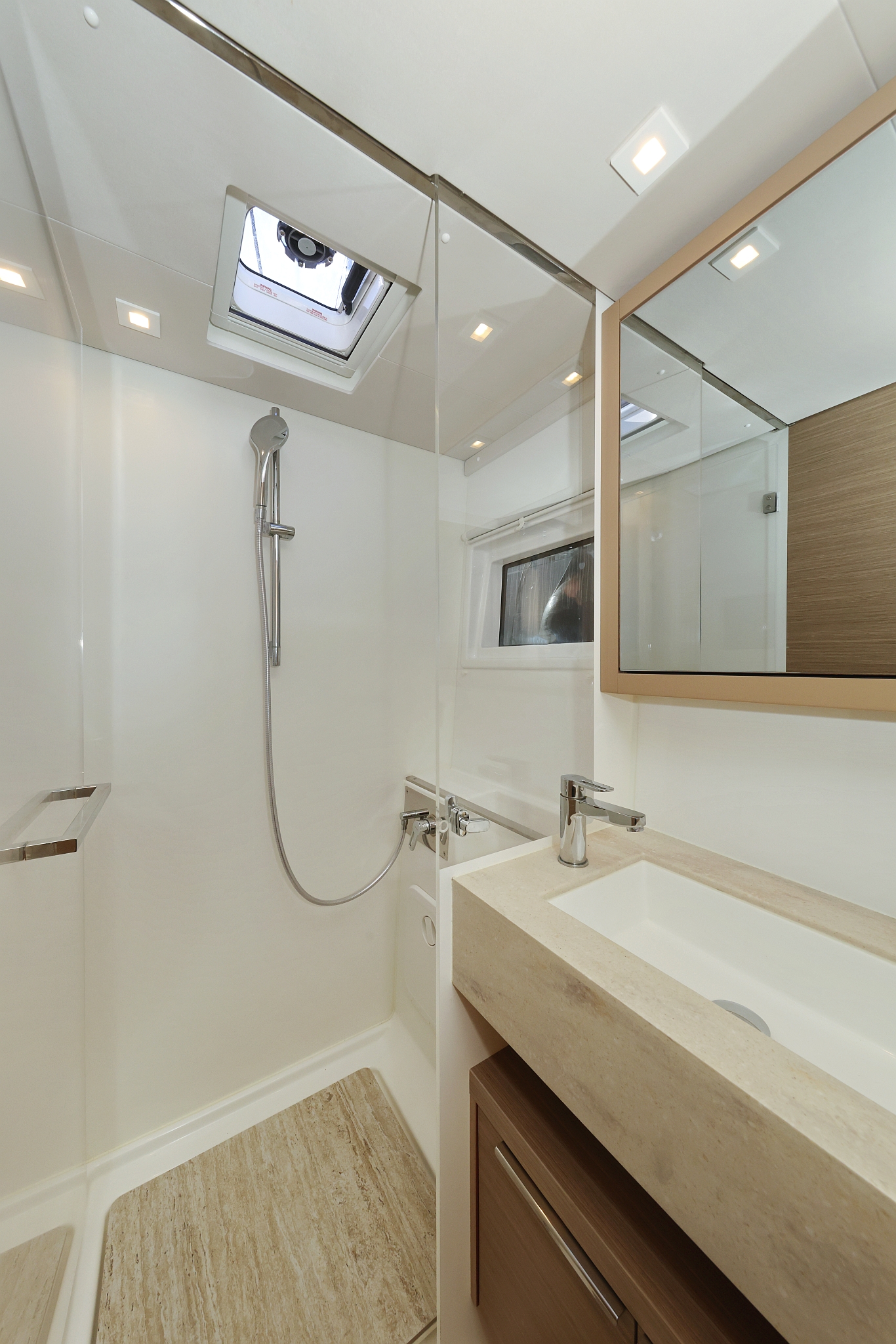 Lagoon 46 — photo 46