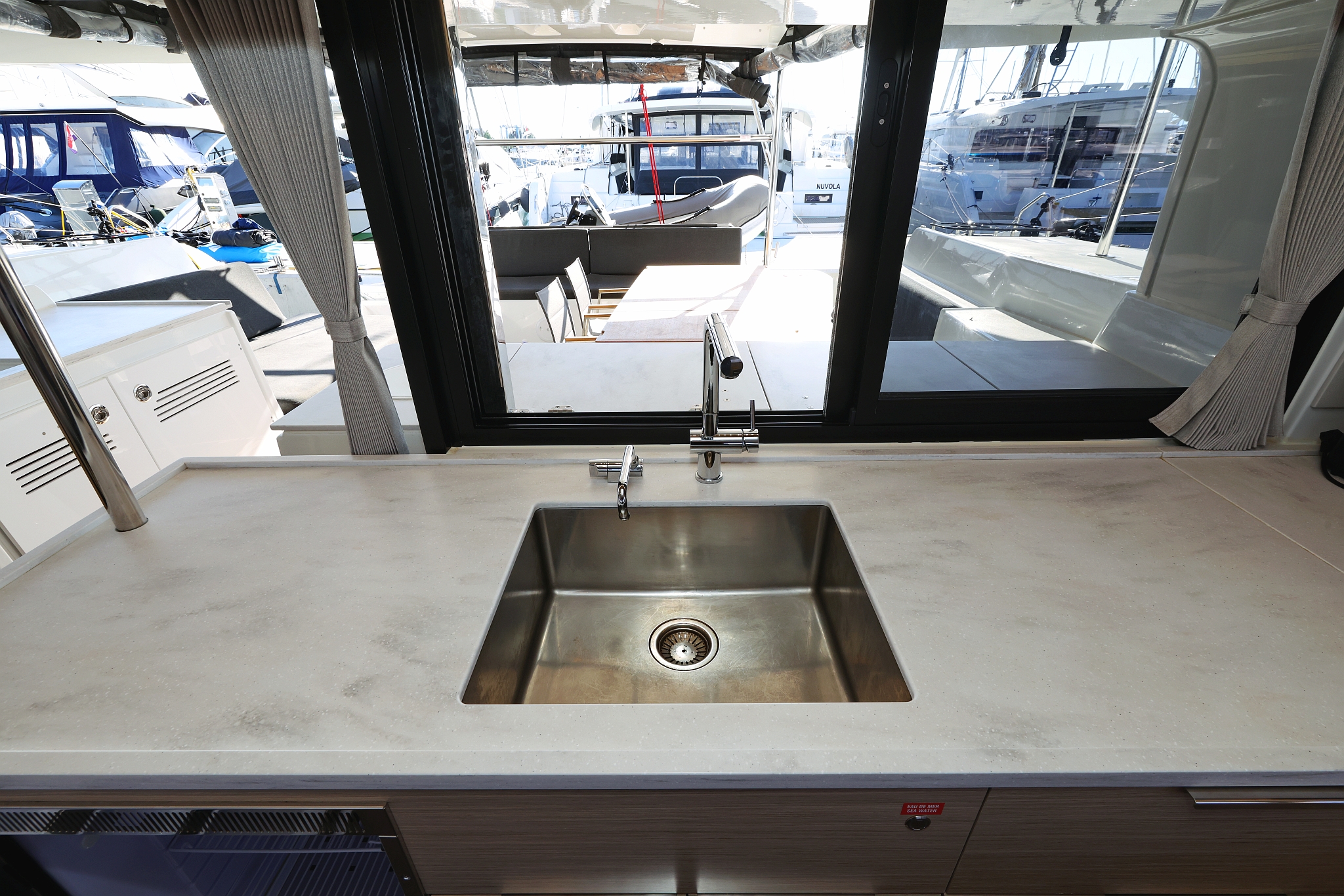 Lagoon 46 — photo 25