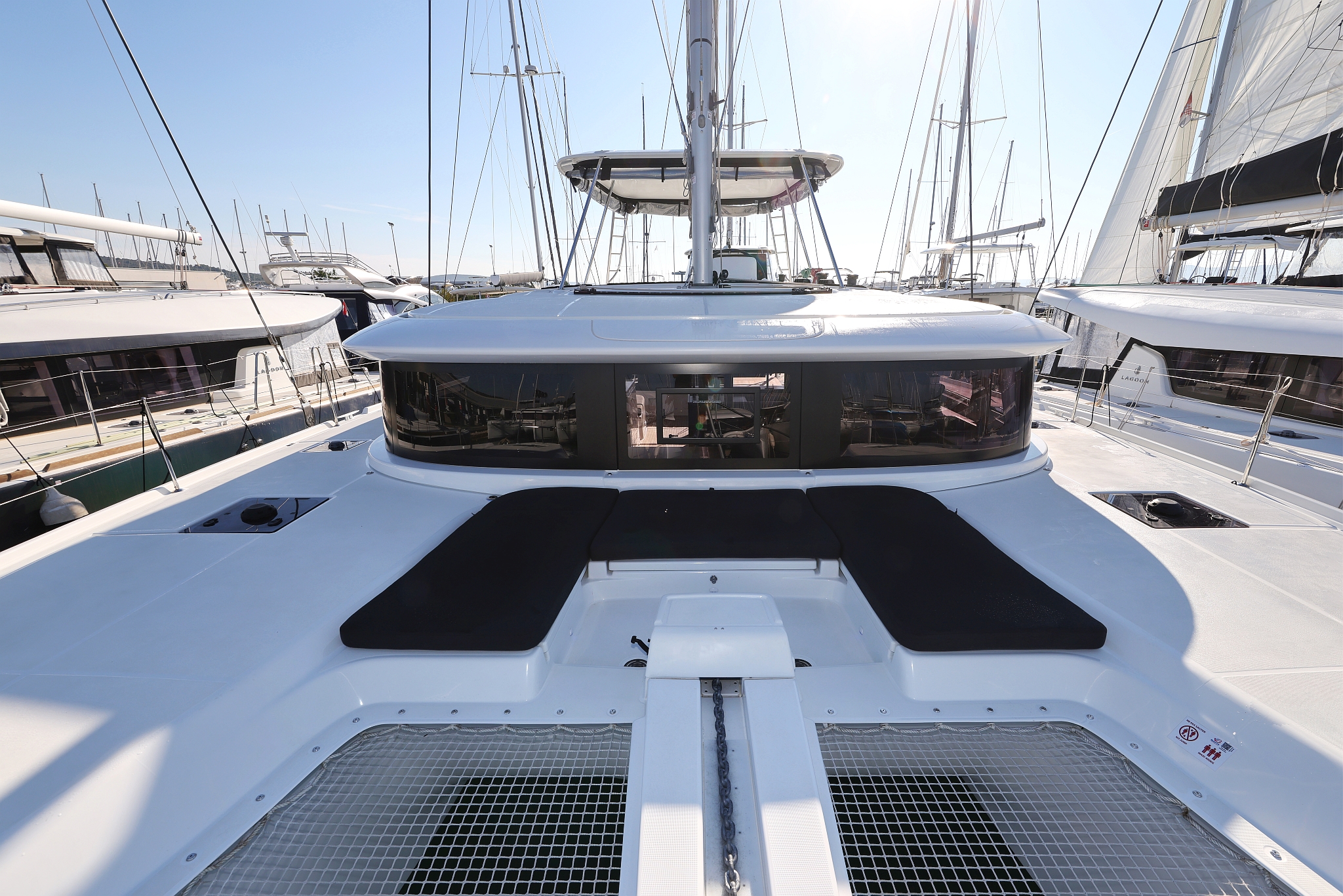 Lagoon 46 — photo 12