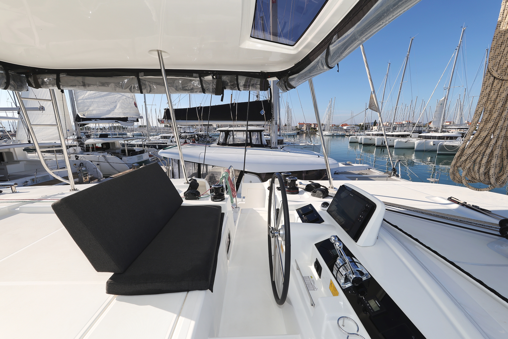 Lagoon 46 — photo 16