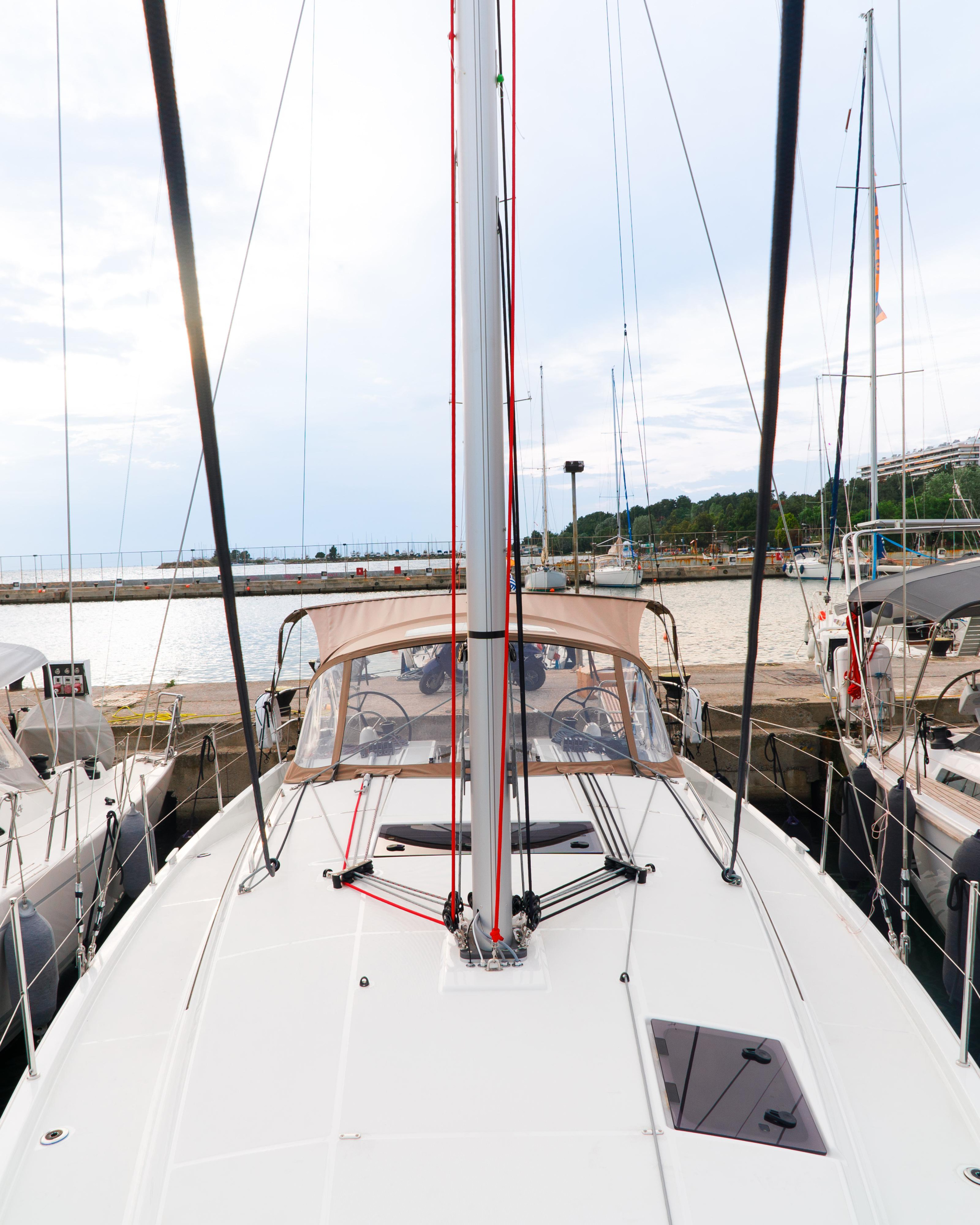 Sun Odyssey 410 — photo 17