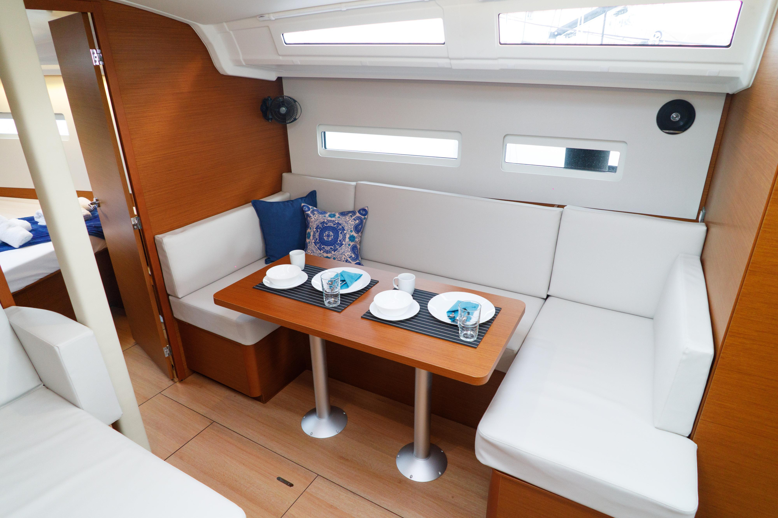 Sun Odyssey 410 — photo 61
