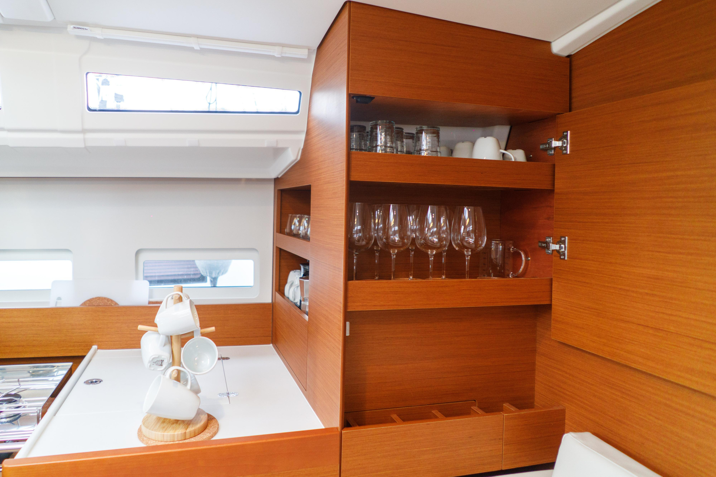 Sun Odyssey 410 — photo 71
