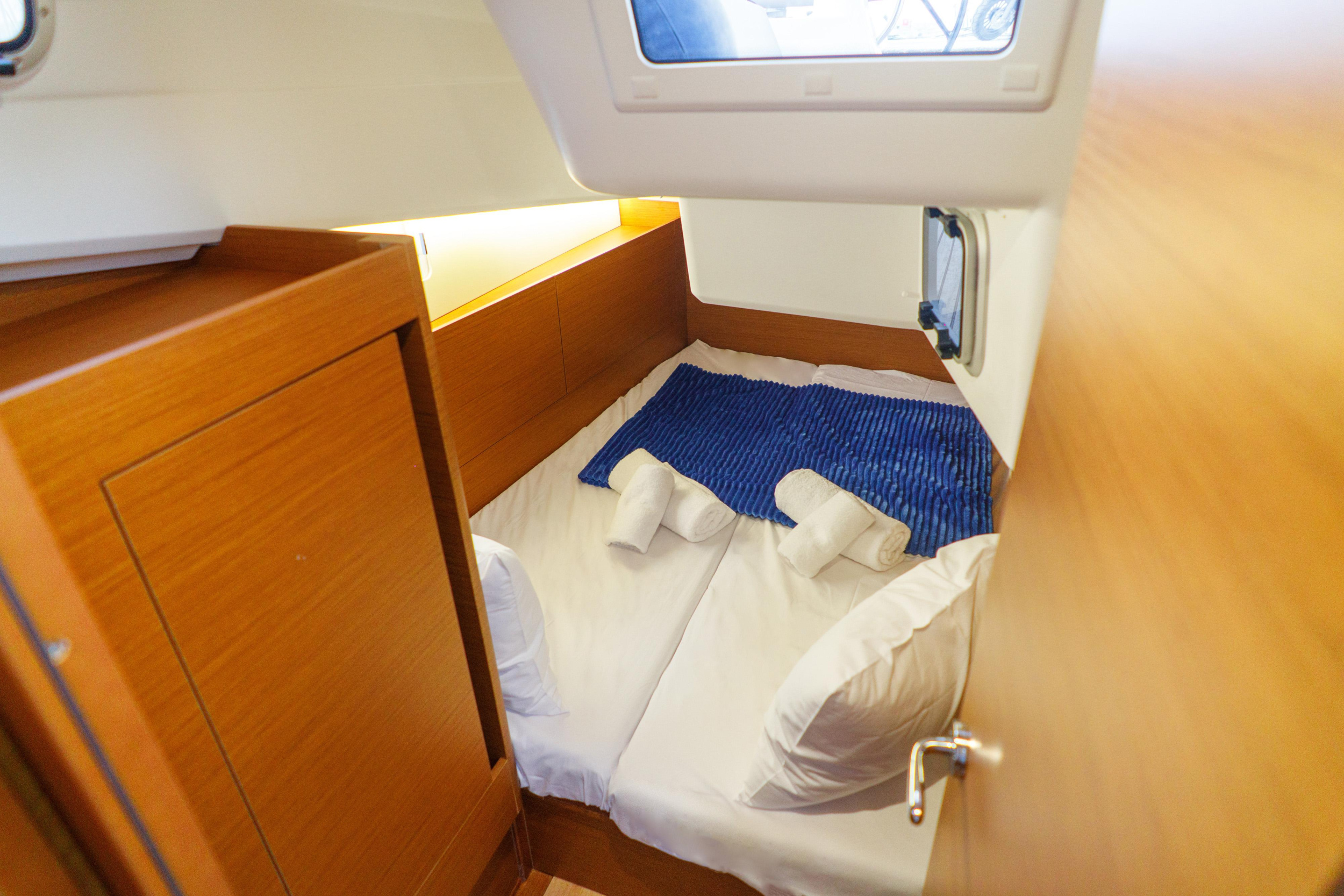 Sun Odyssey 410 — photo 18