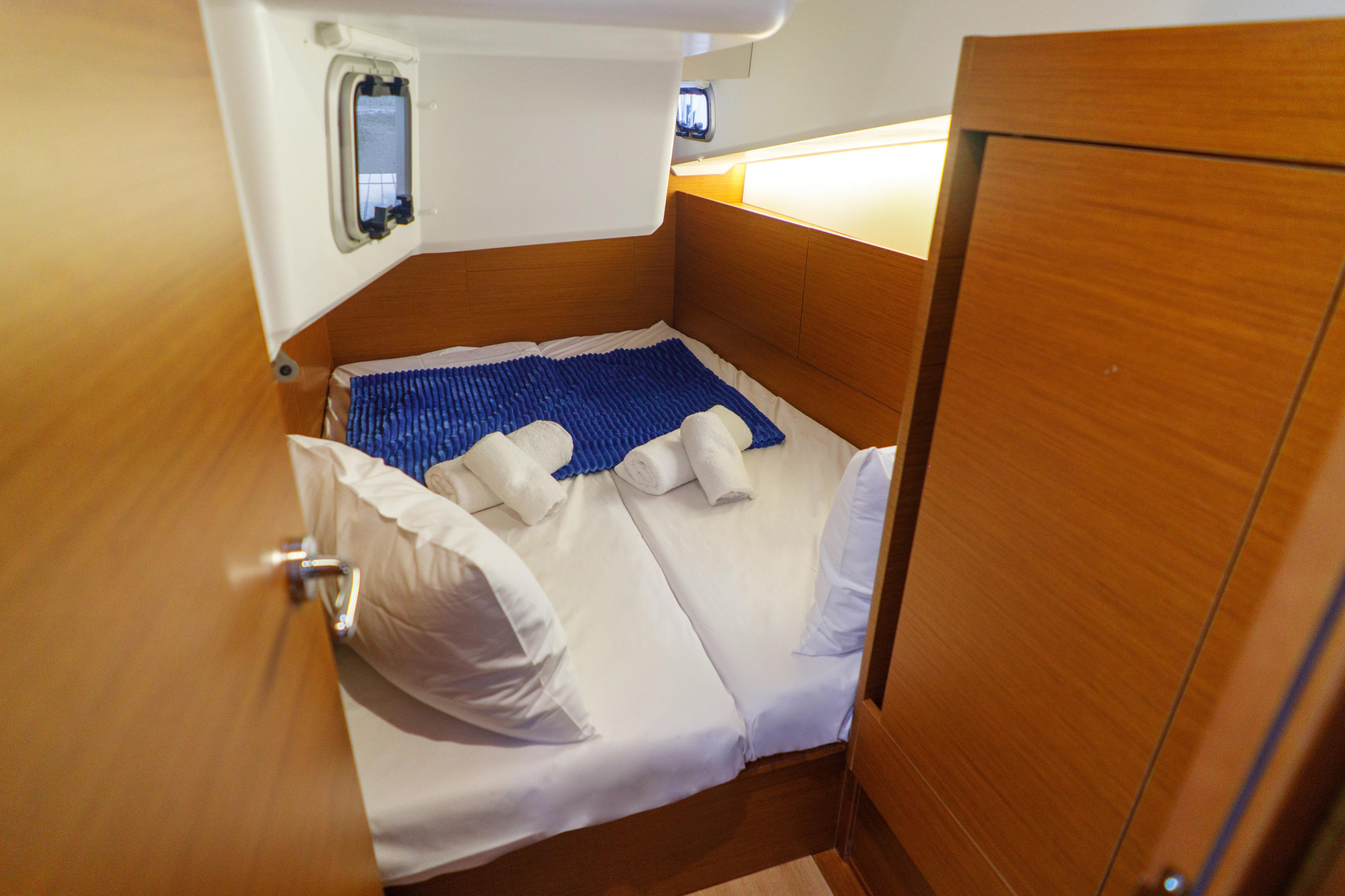 Sun Odyssey 410 — photo 30
