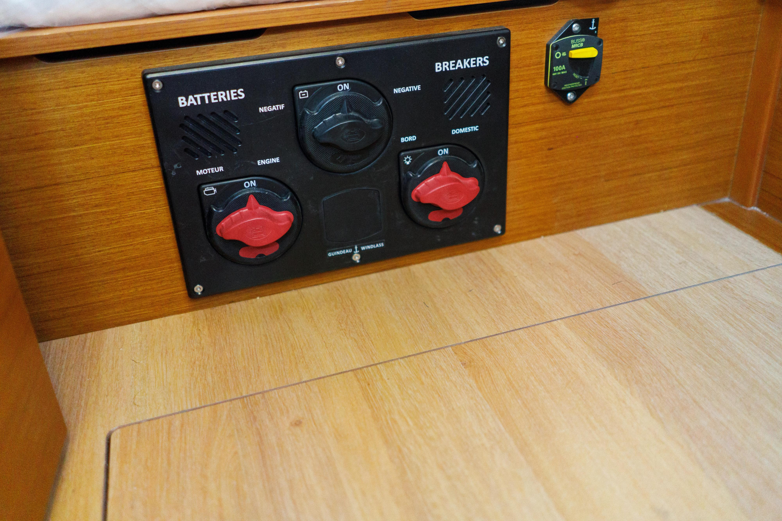 Sun Odyssey 410 — photo 28