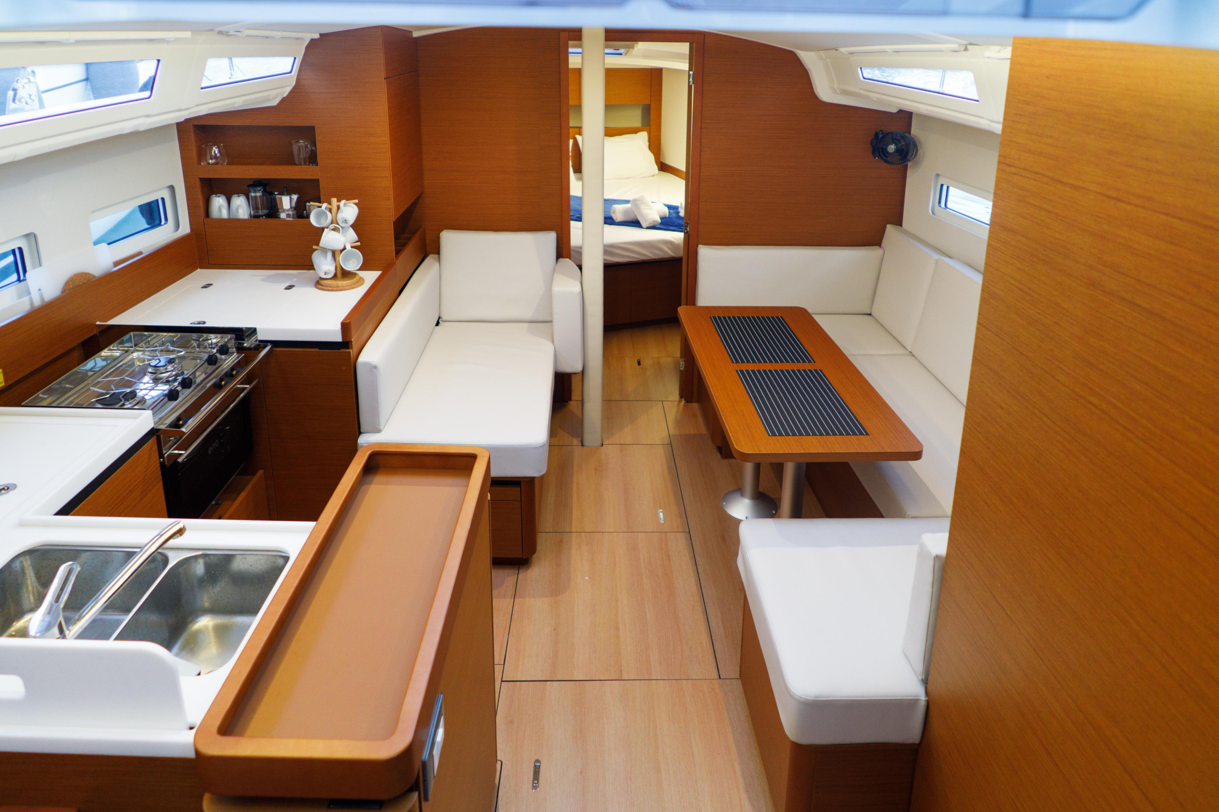 Sun Odyssey 410 — photo 59