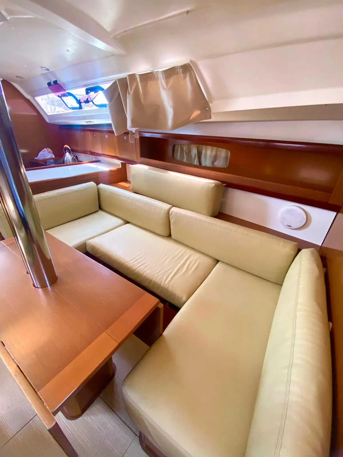 Oceanis 34 — photo 4