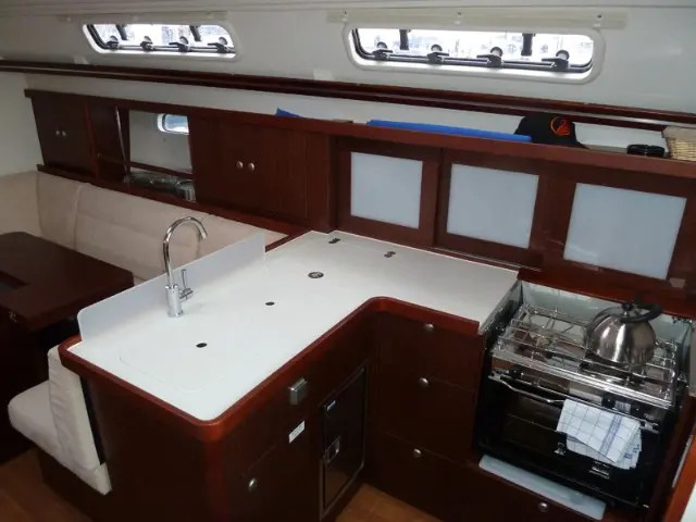 Hanse 375 — photo 9