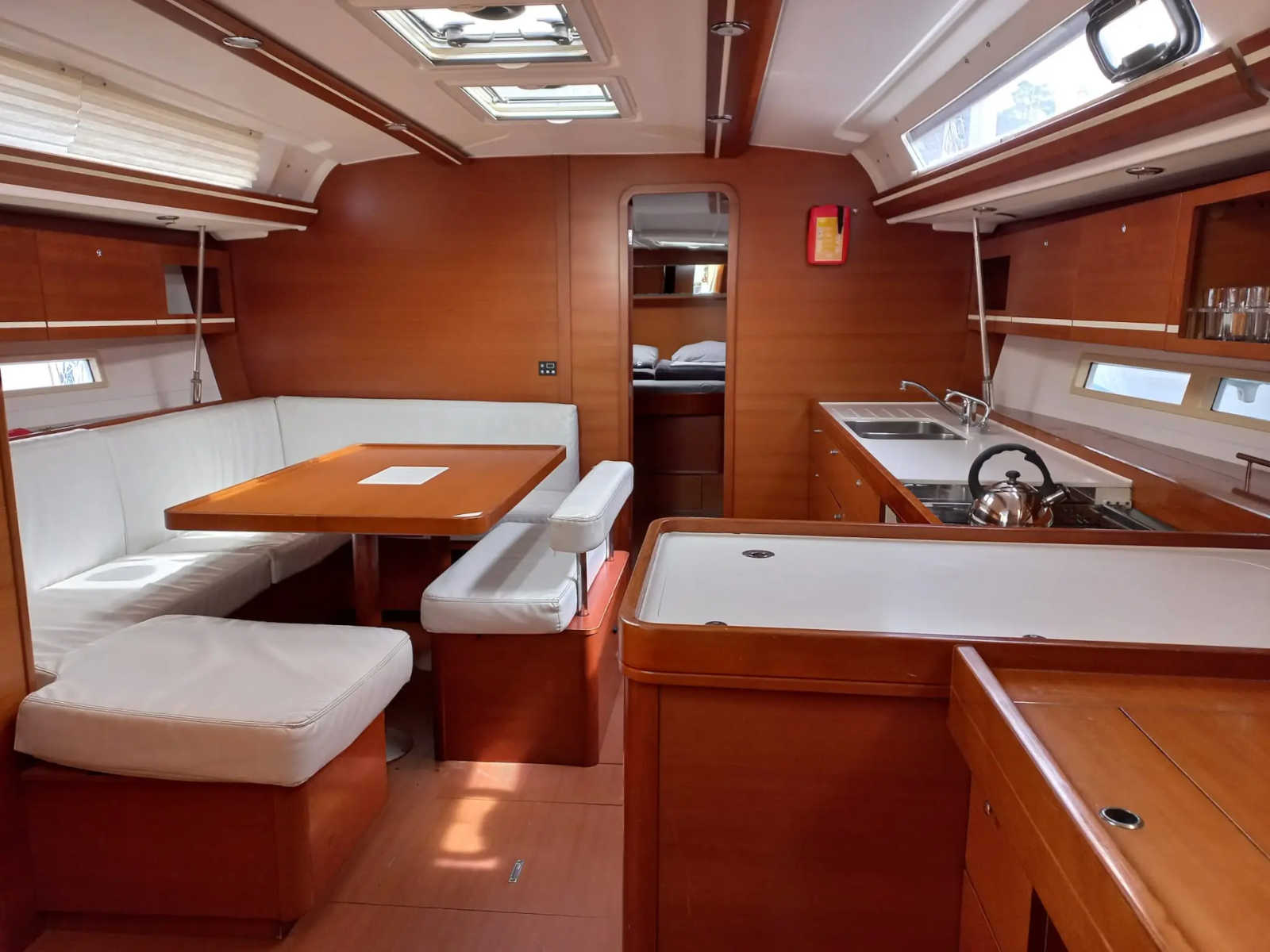 Dufour 445 Grand Large — photo 8