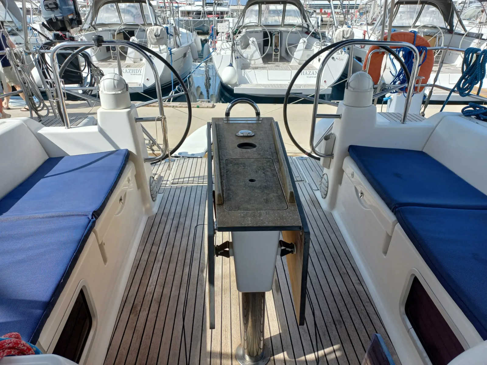 Dufour 450 Grand Large — photo 4