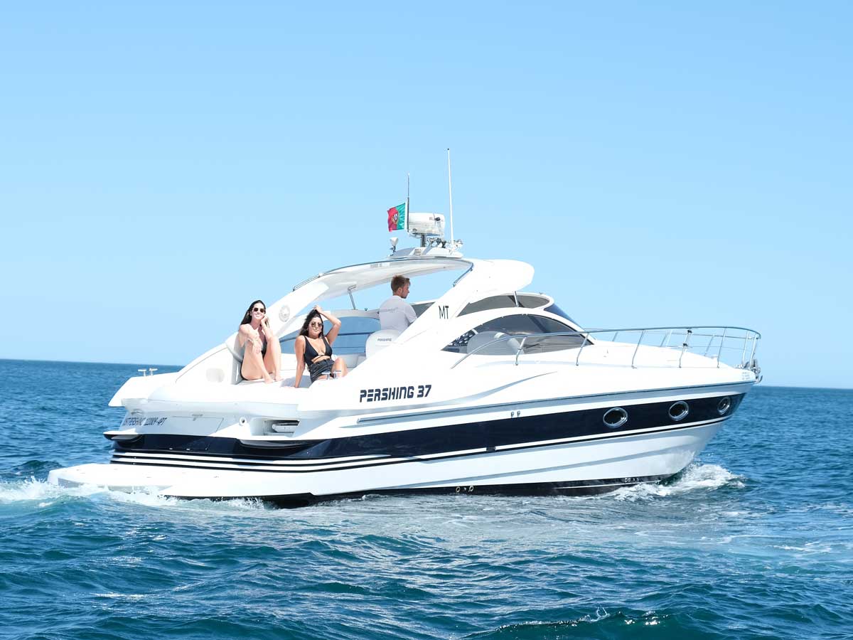 Pershing 37 — photo 4