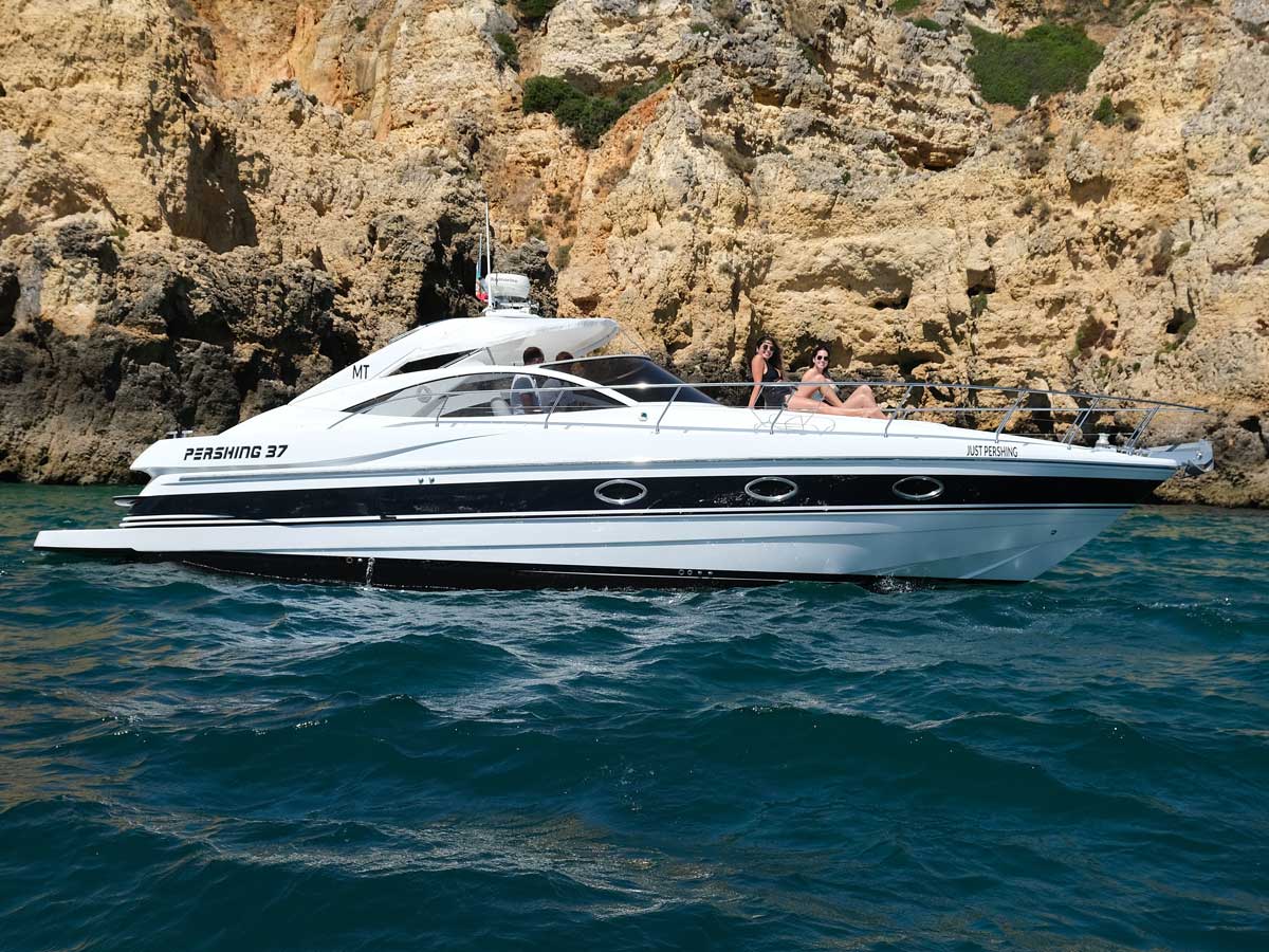 Pershing 37 — photo 9