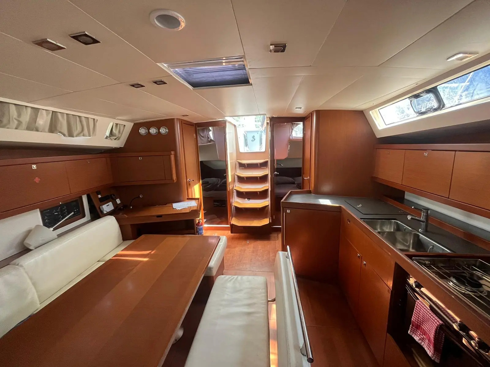 Oceanis 45 — photo 8