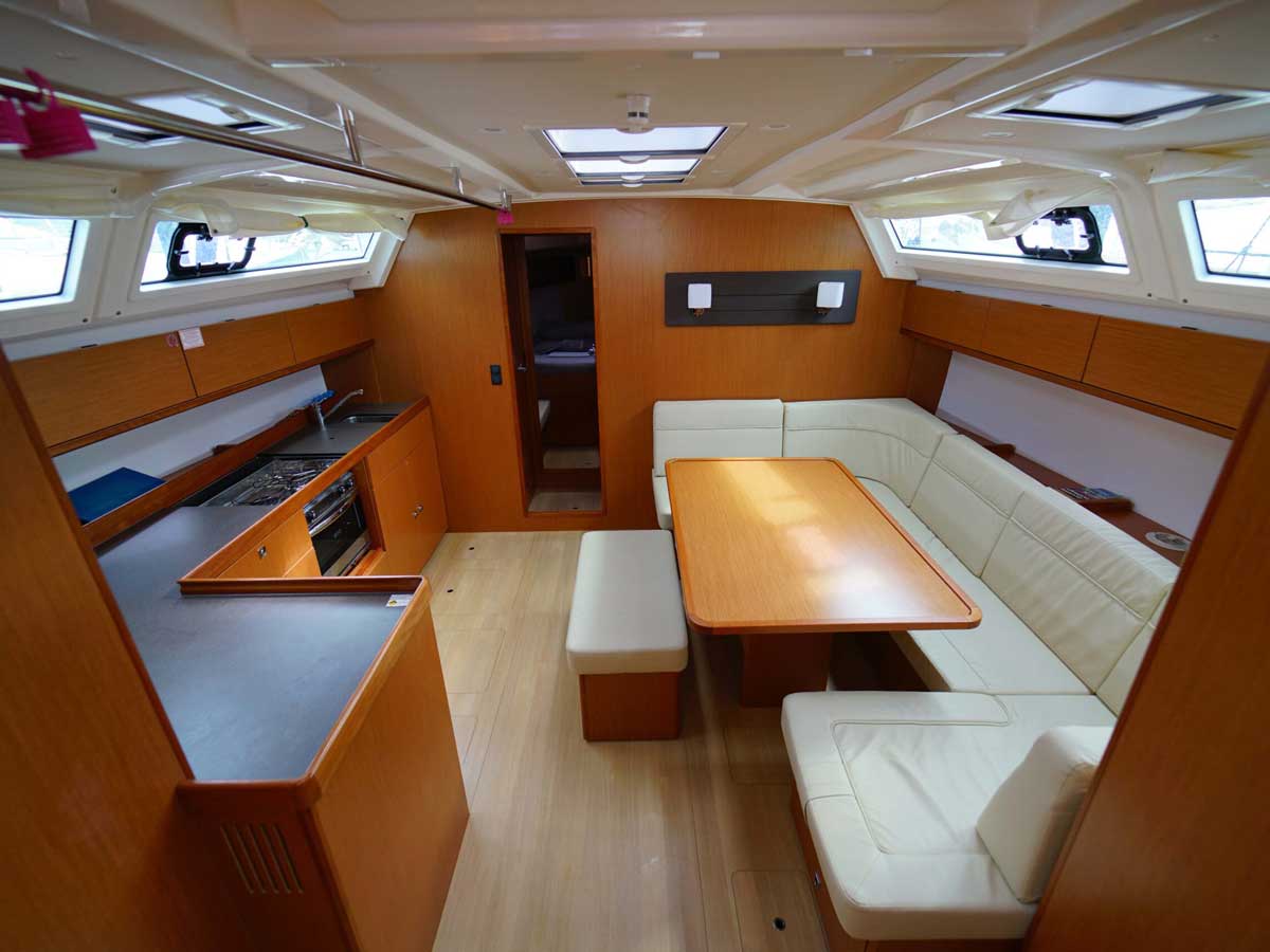 Bavaria Cruiser 46 — photo 4