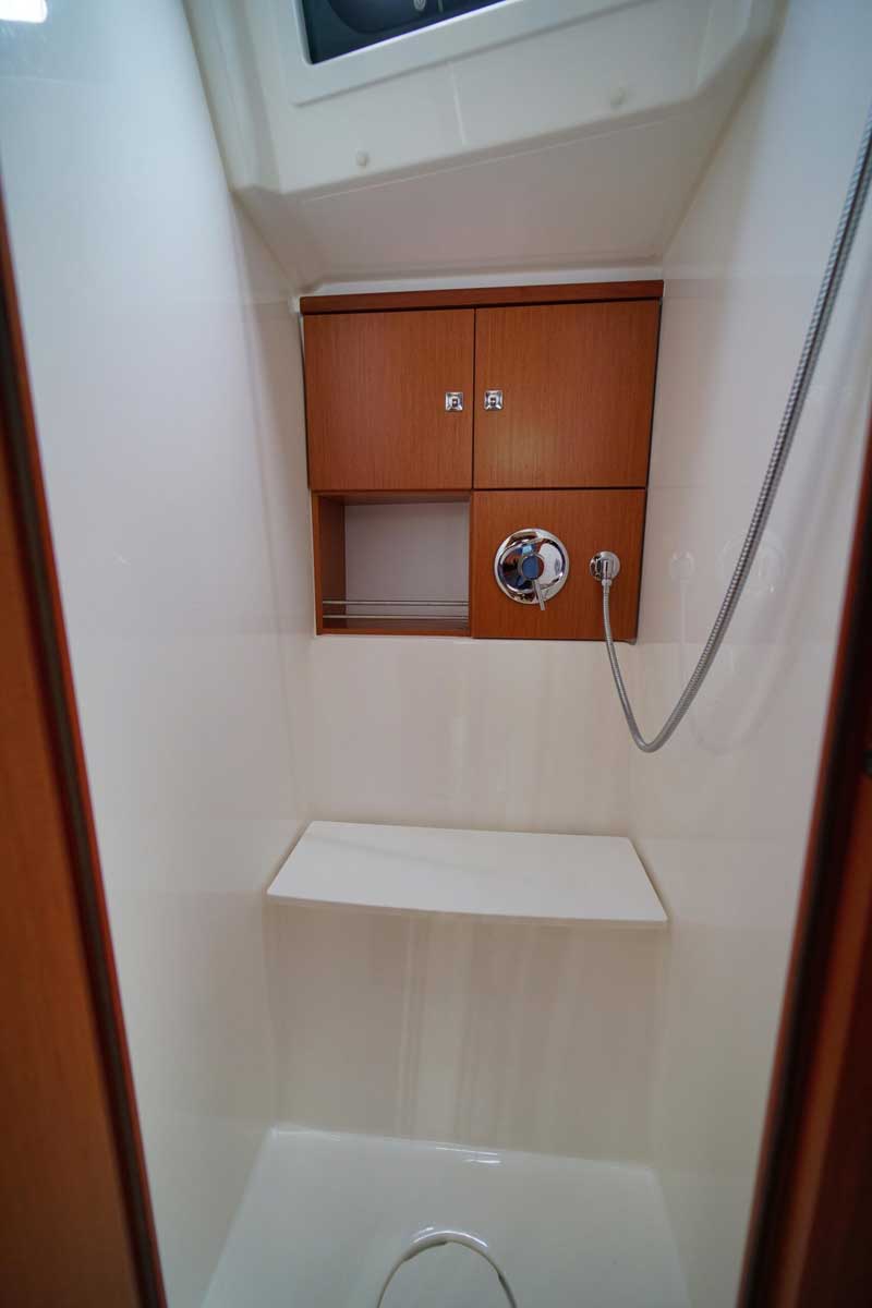 Bavaria Cruiser 46 — photo 9