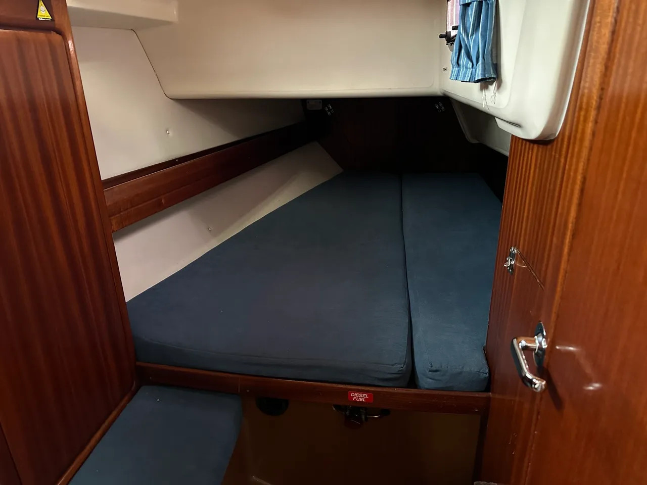 Bavaria 42 Cruiser — photo 6