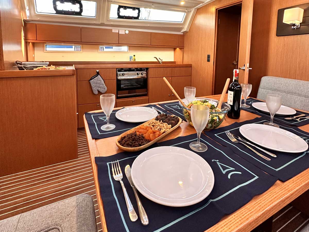 Bavaria Cruiser 46 — photo 8