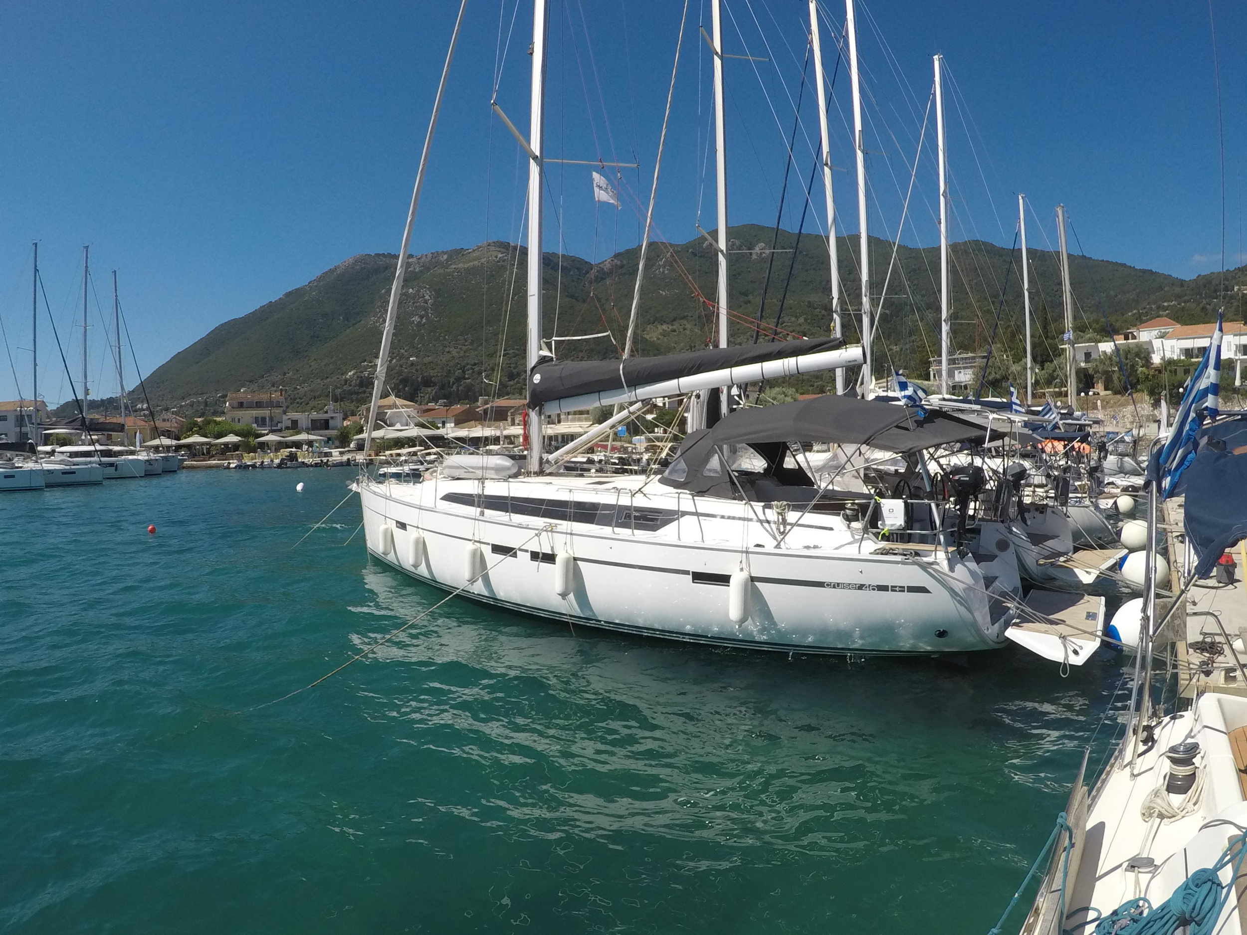 Bavaria 46 Cruiser — photo 17