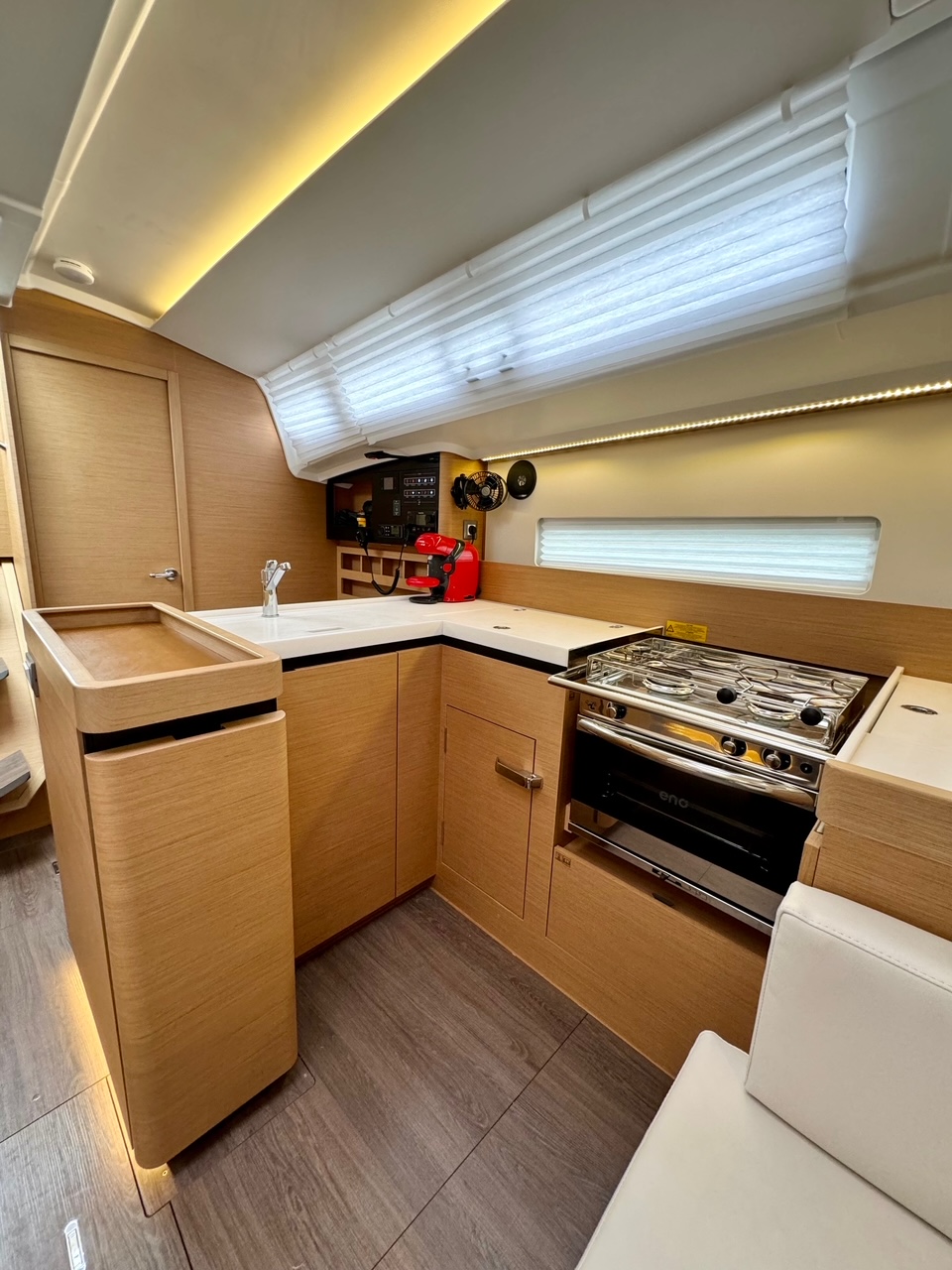 Sun Odyssey 410 — photo 20