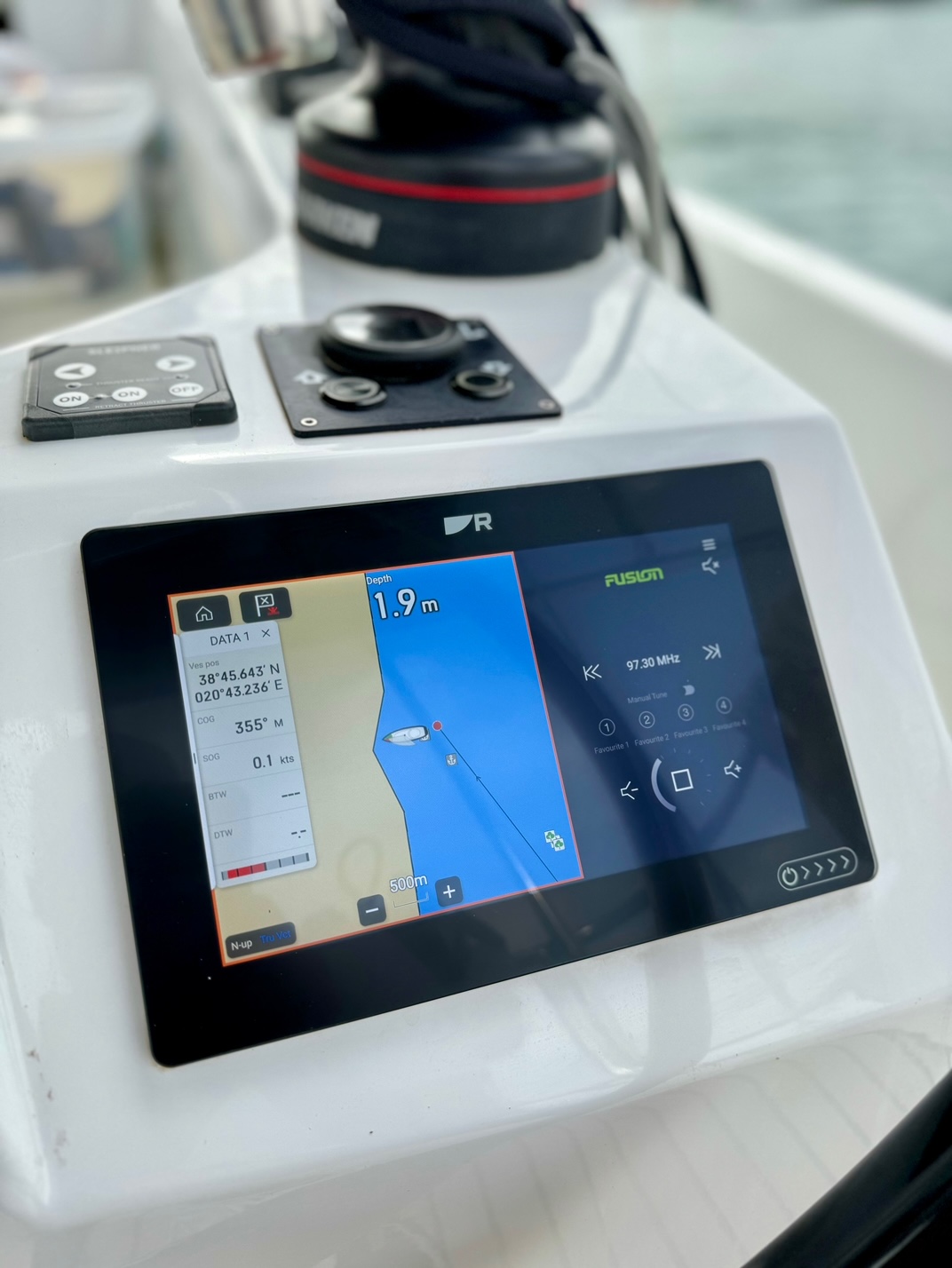 Sun Odyssey 410 — photo 17