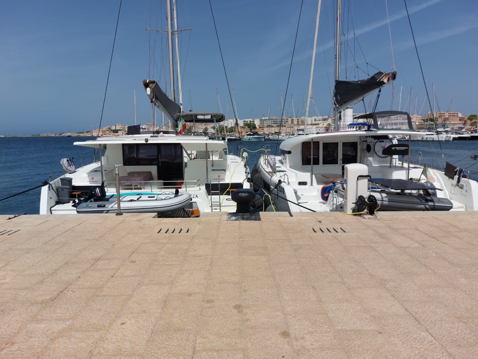 Lagoon 40 — photo 29