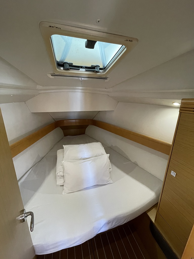 Sun Odyssey 36i — photo 6