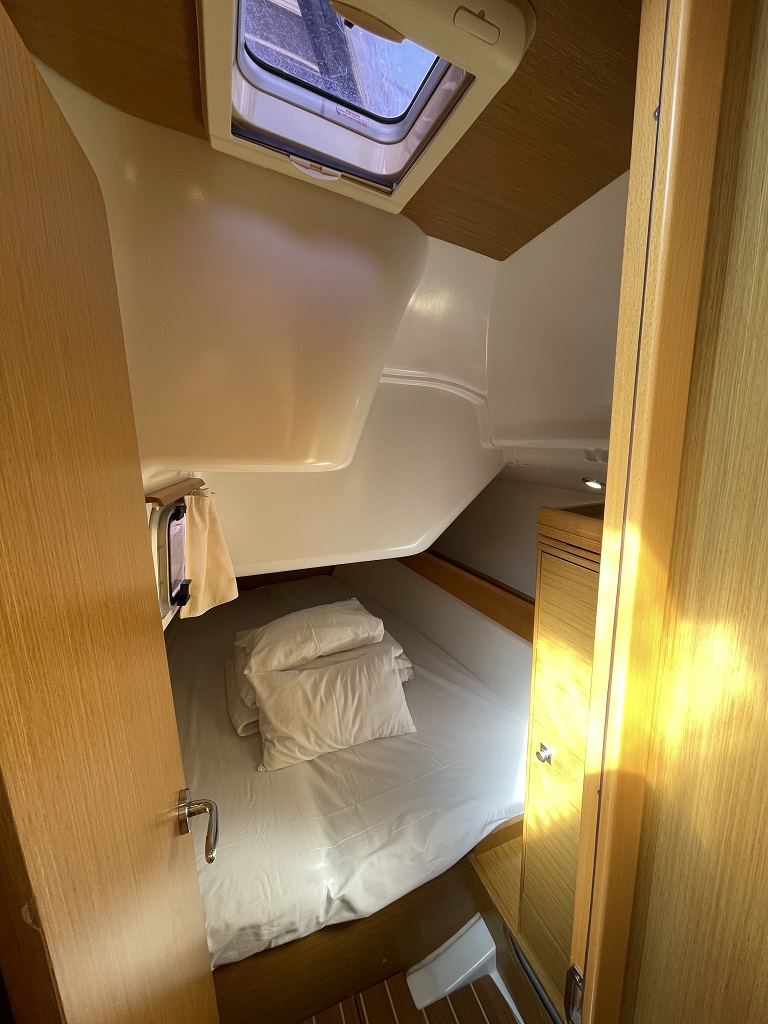 Sun Odyssey 36i — photo 15