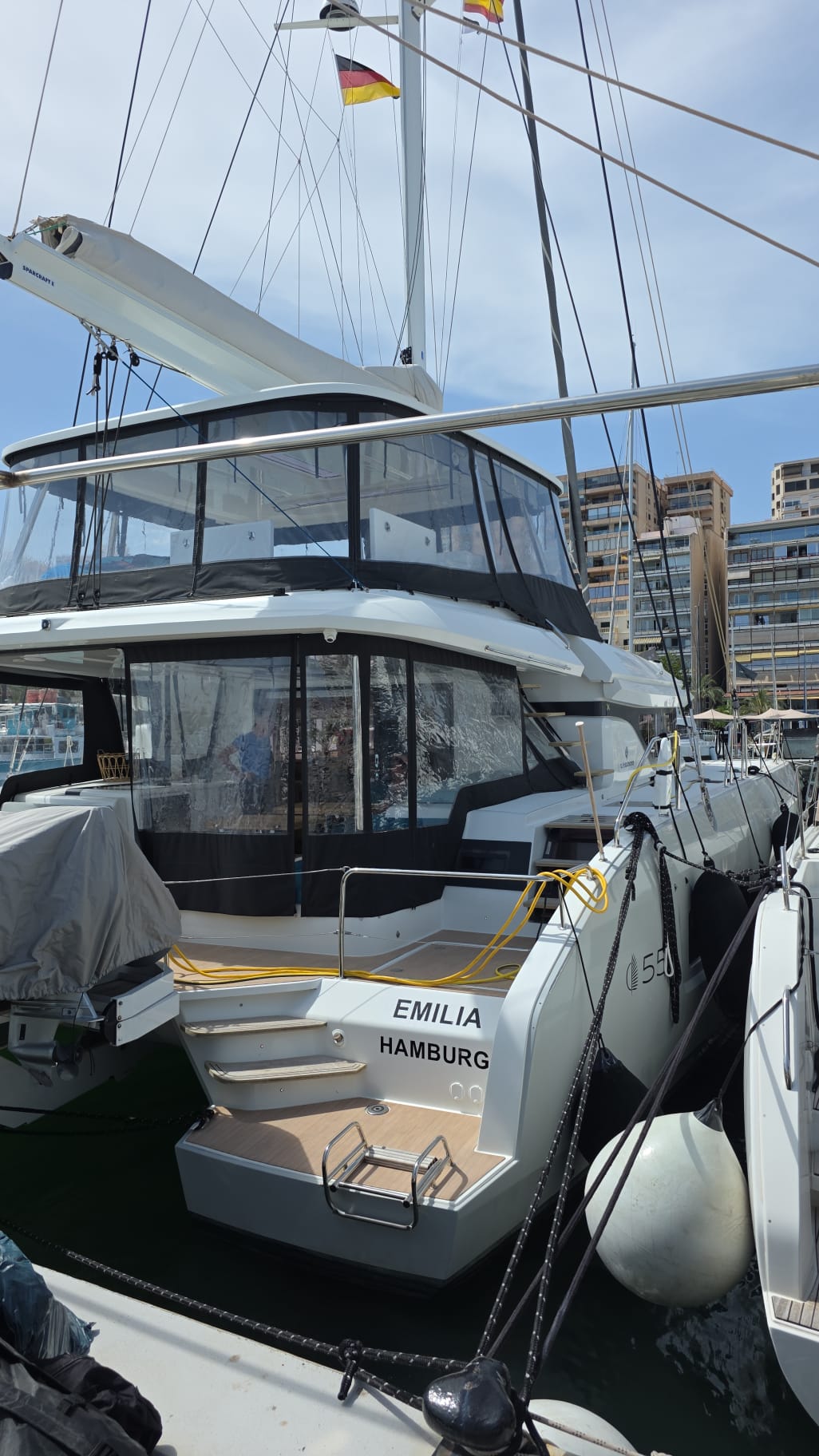 Lagoon 55 — photo 10