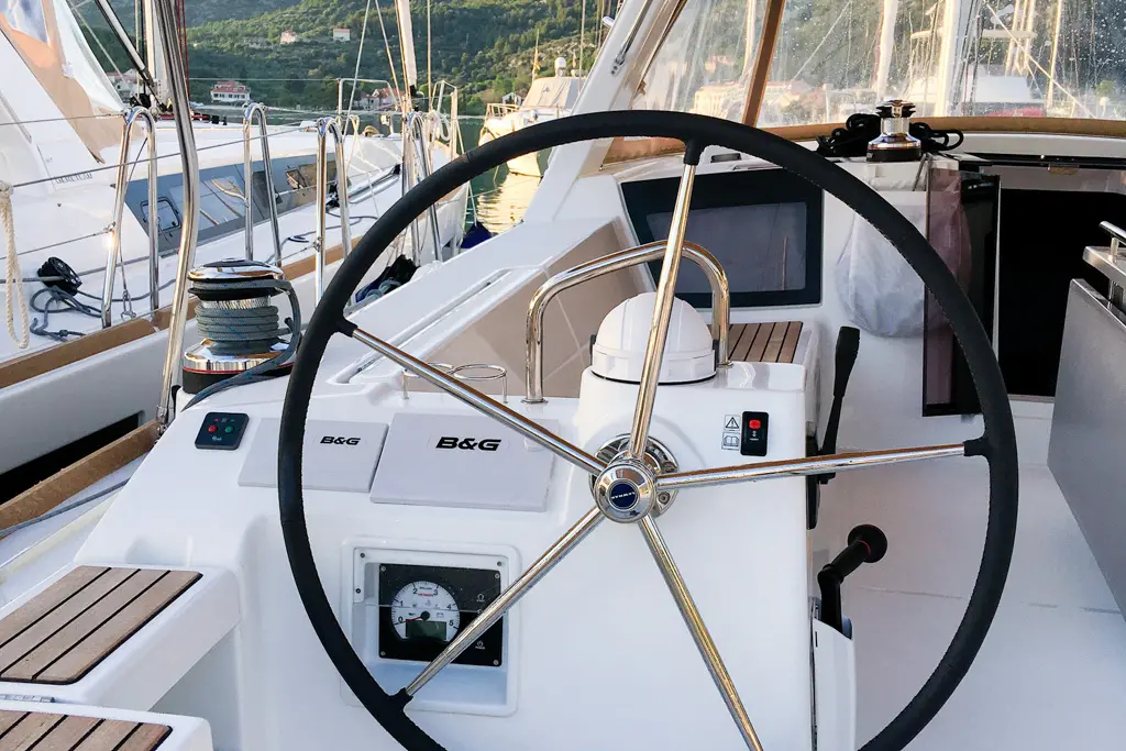 Oceanis 45 (4 cabins) — photo 15