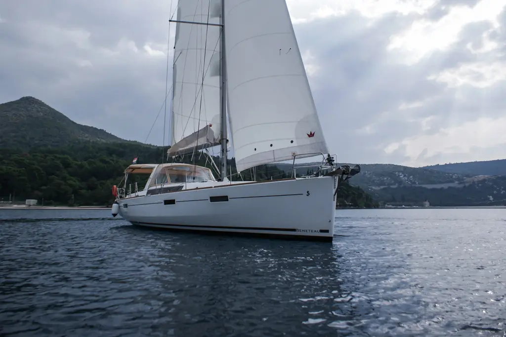 Oceanis 45 (4 cabins) — photo 8