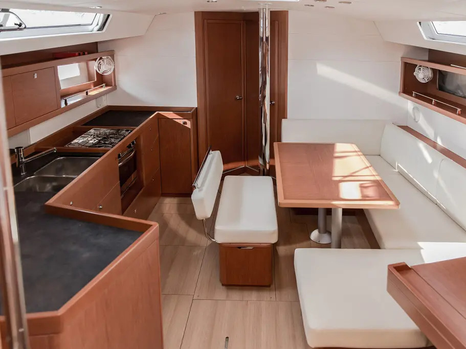 Oceanis 45 (4 cabins) — photo 4