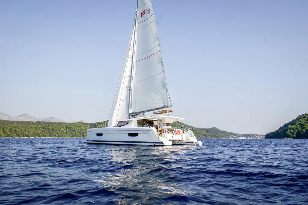 Helia 44 (4 cabs) — photo 20