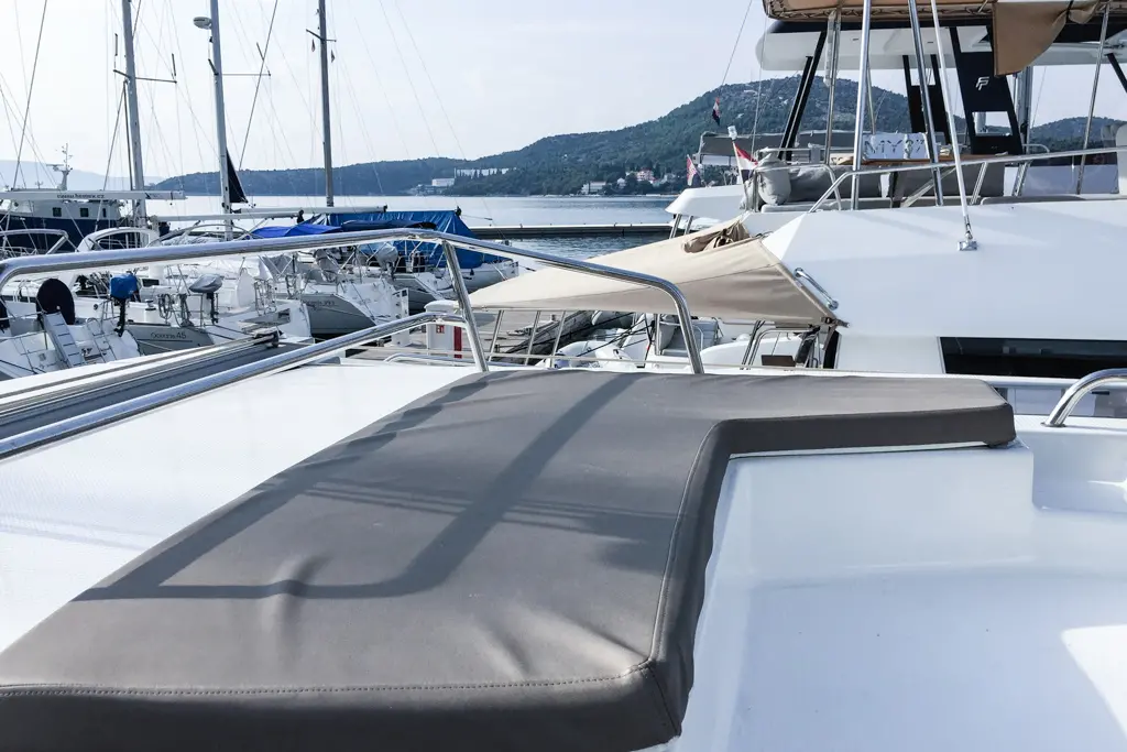 Helia 44 (4 cabs) — photo 13