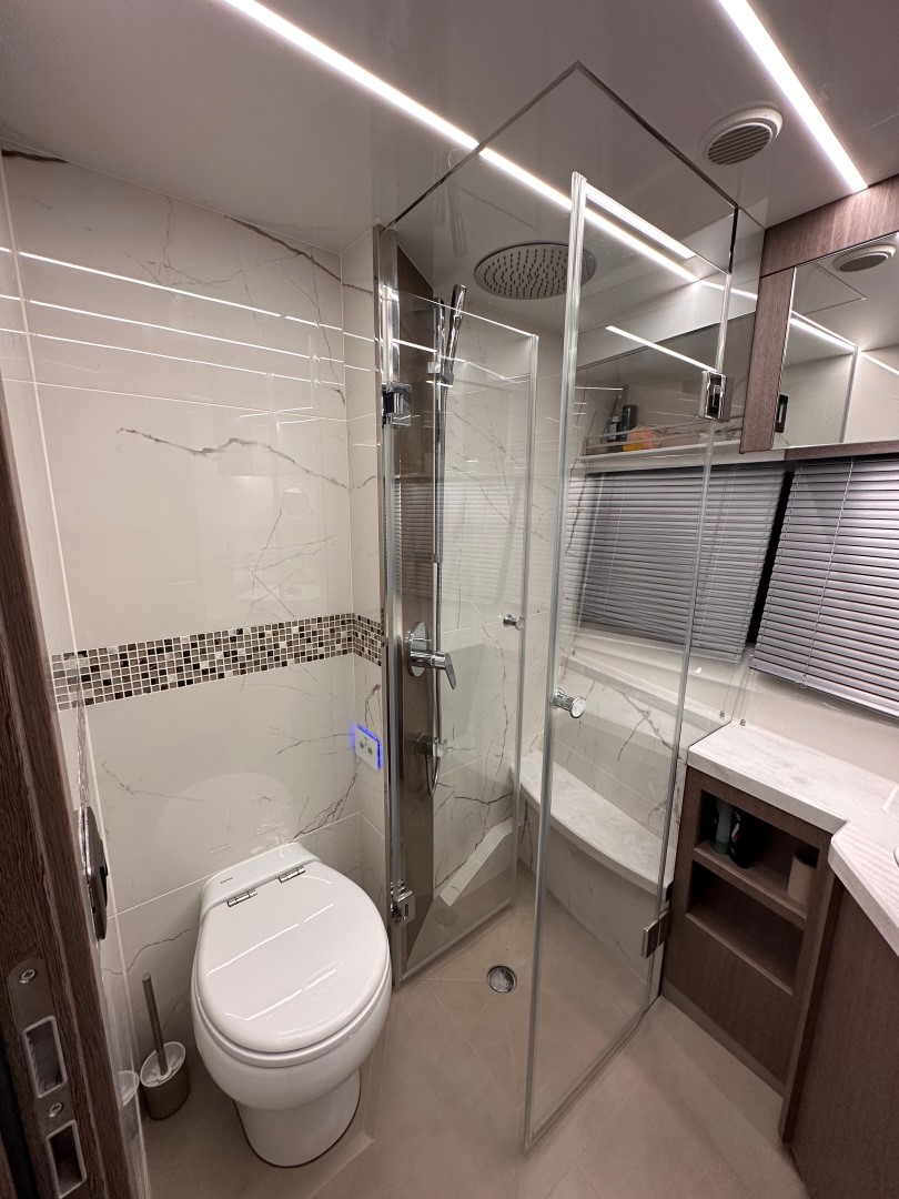 Galeon 680 Fly — photo 8