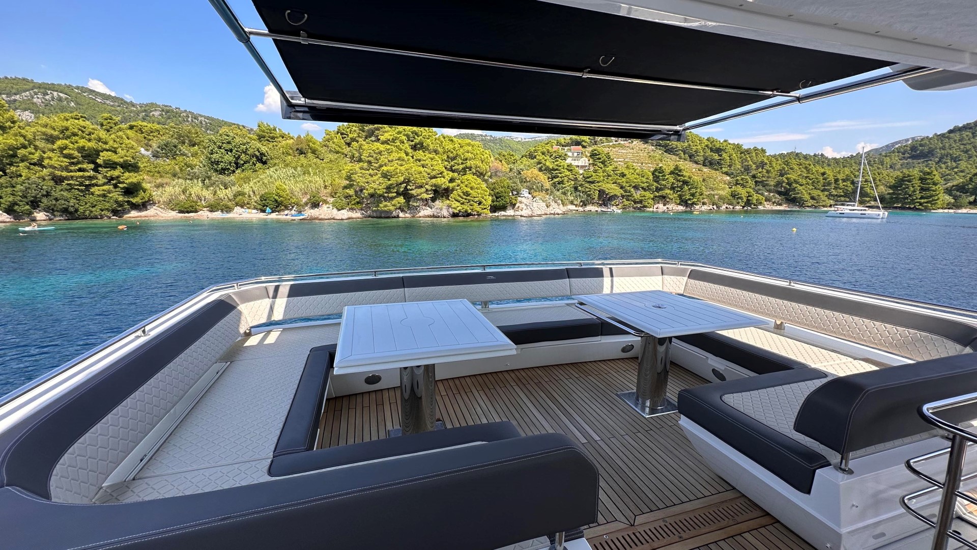 Galeon 680 Fly — photo 27