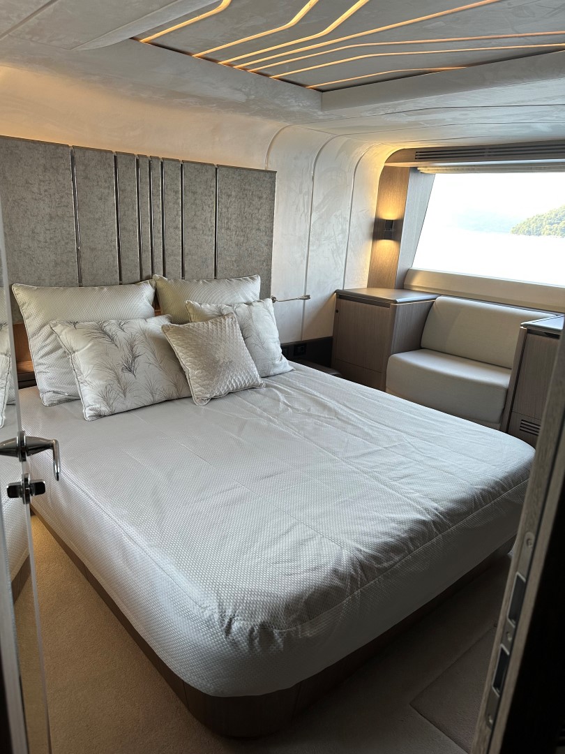 Galeon 680 Fly — photo 21