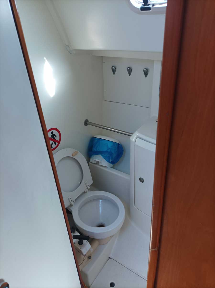 Oceanis 37 — photo 9