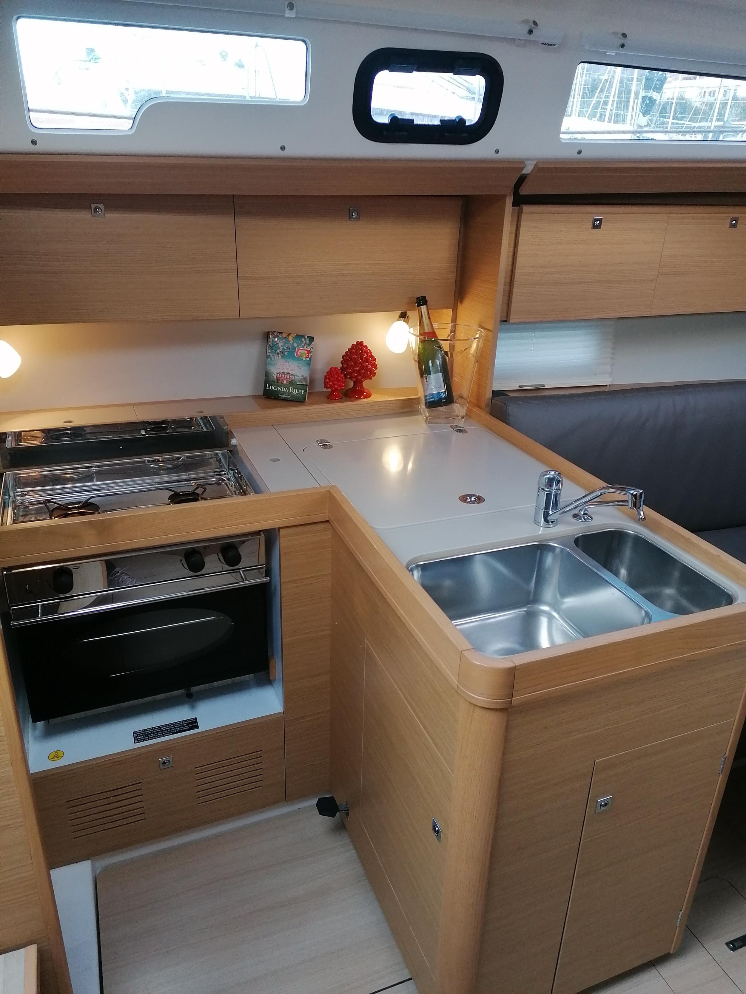 Dufour 360 Grand Large — photo 3