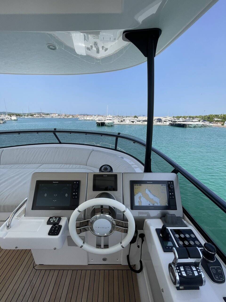 Azimut Magellano 66 — photo 4