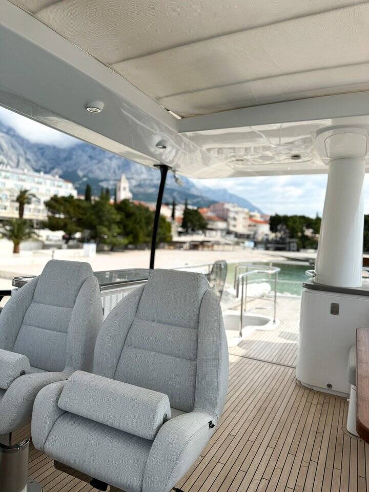 Azimut Magellano 66 — photo 8