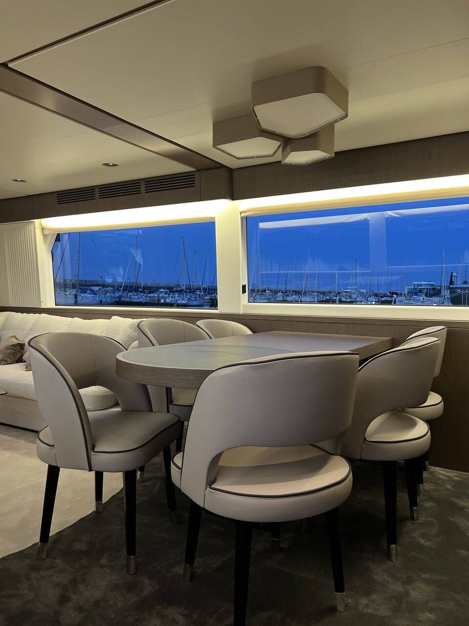 Azimut Magellano 66 — photo 24