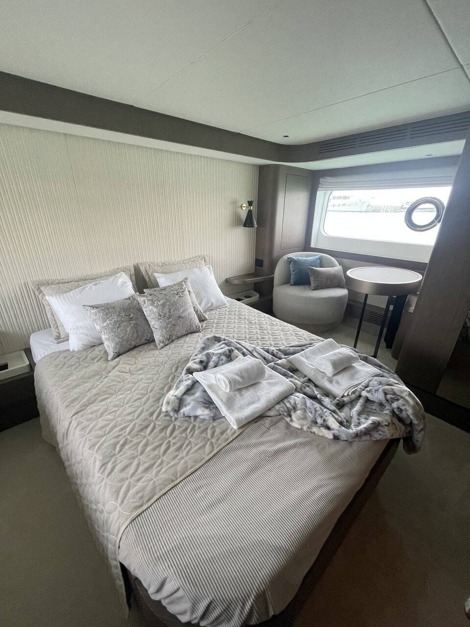 Azimut Magellano 66 — photo 17