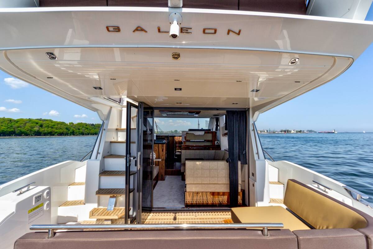 Galeon 420 Fly — photo 21