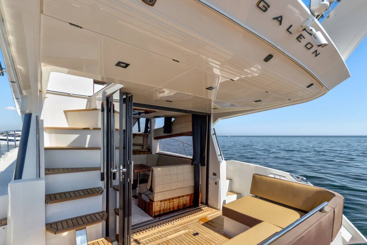 Galeon 420 Fly — photo 16