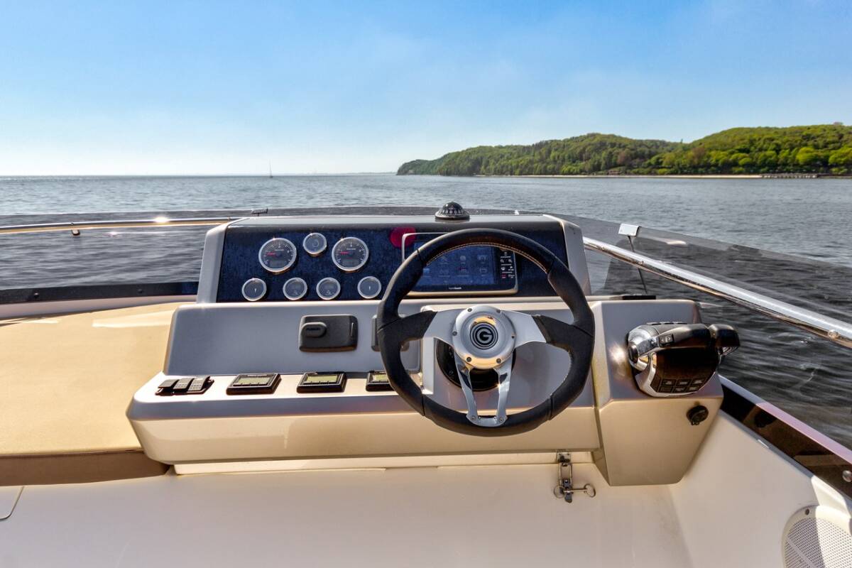 Galeon 420 Fly — photo 25